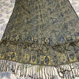 Paisley Woven Fringe Shawl - Olive Green & Navy